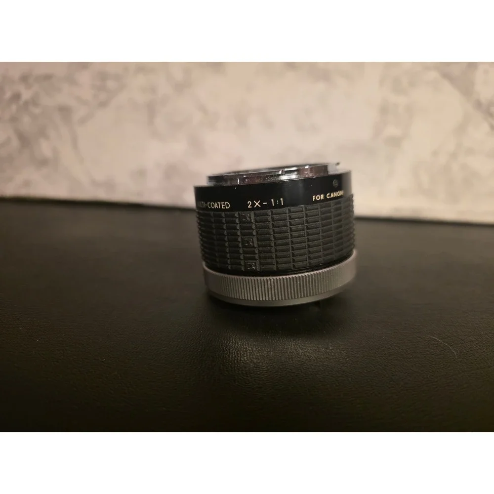 Sigma 2X-1:1 Tele-Macro Multi-Coated Teleconverter for Canon FD Mount Japan